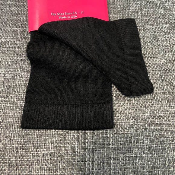 AEROSOLES- Black Socks (Fits Shoe size 5.5 - 11) - Picture 3 of 3